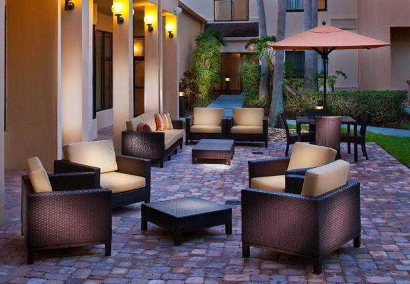 Hotel Courtyard Melbourne West Exteriér fotografie